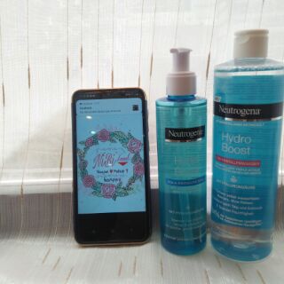 Sữa rửa mặt Neutrogena Hydro Boost Aqua Gel