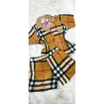 Bộ Quỳnh Anh áo croptop quần đùi lụa mango cao cấp sale