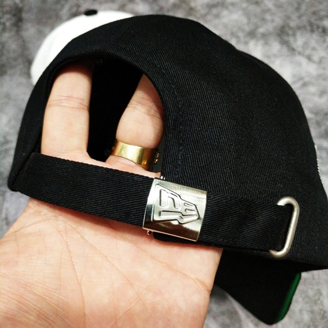 Mũ new era Raiders