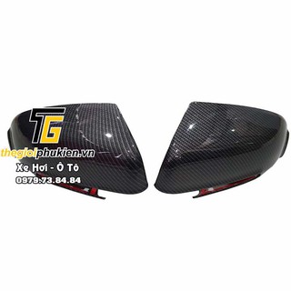 Bộ ốp gương chiếu hậu Hyundai Kona vân Carbon cap cấp
