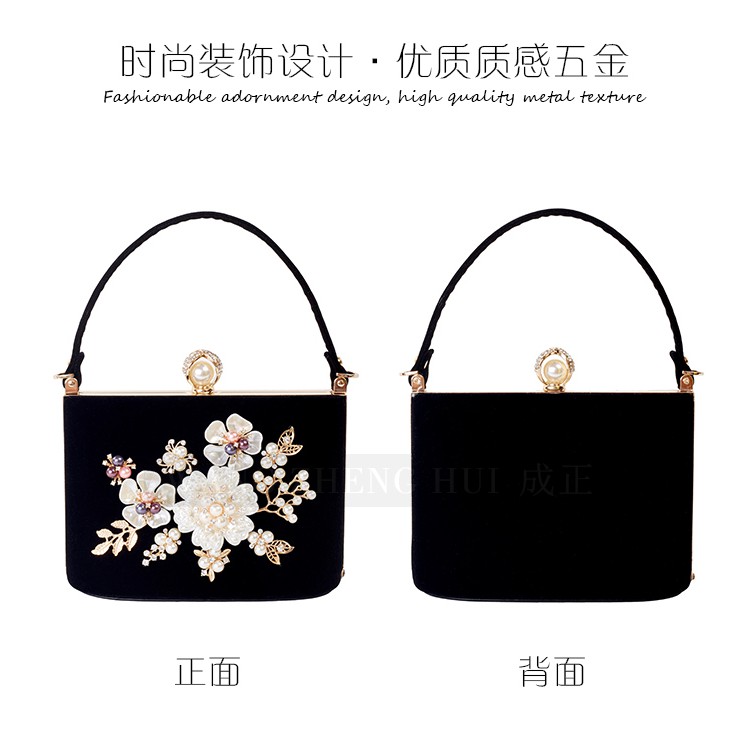 Clutch nhung đính hoa