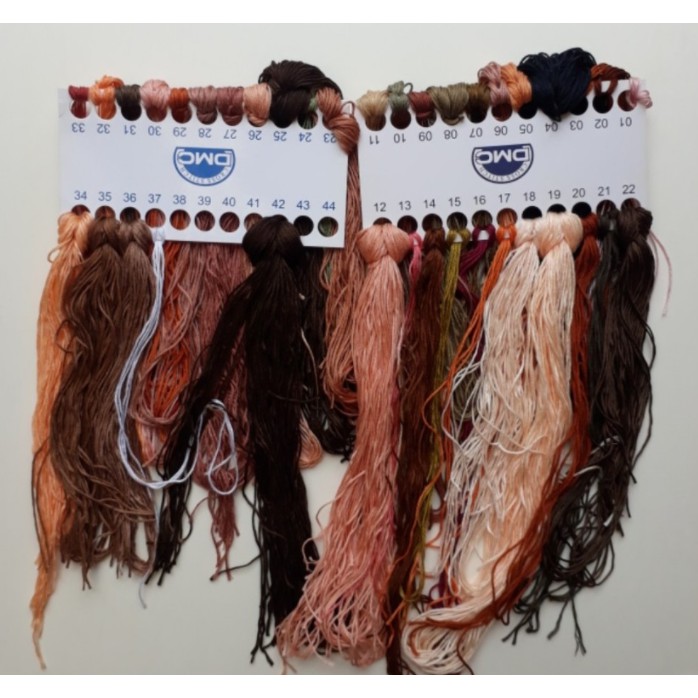 Tranh Thêu Chữ Thập  Mẹ Maria Bồng Chúa Và Cừu Con PC207A  KT:36X49CM