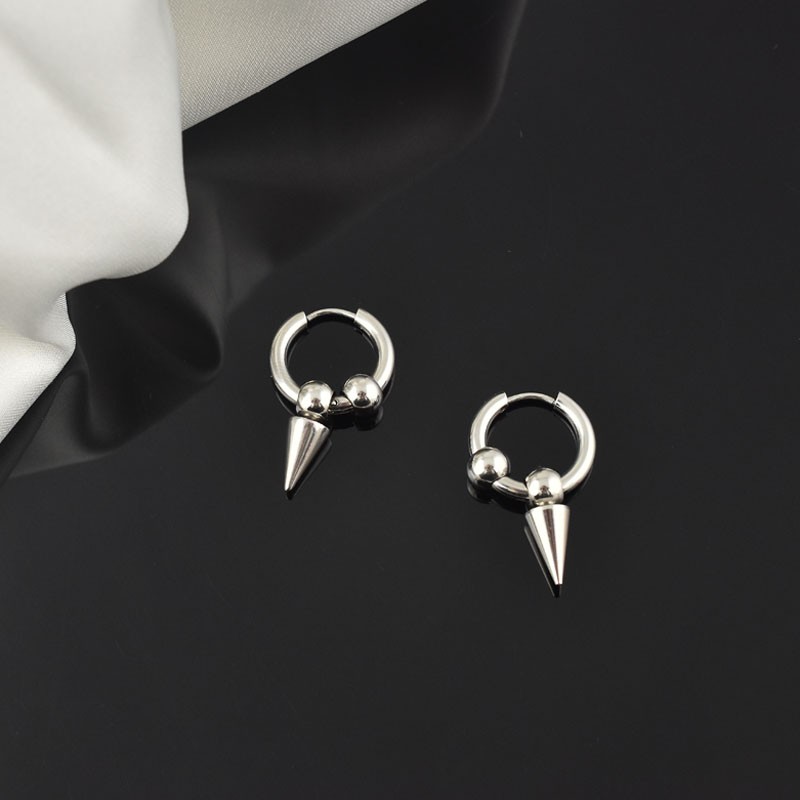 Khuyên tai giá rẻ