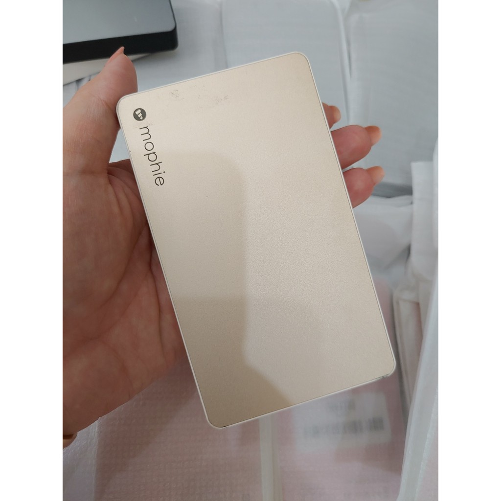 Sạc dự phòng Mophie Powersation dung lượng 6040mAh xịn đét