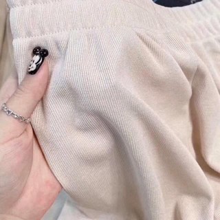Quần culottes suông nhung tăm