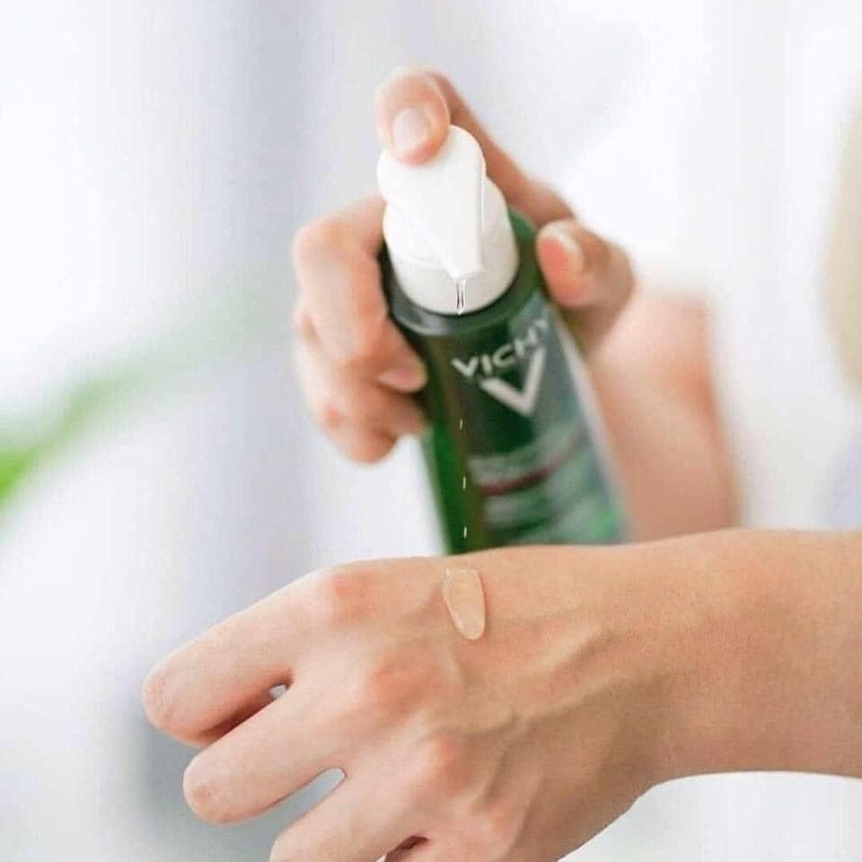 SỮA RỬA MẶT GIÚP GIẢM MỤN, GIẢM TIẾT DẦU, SE KHÍT LỖ CHÂN LÔNG VICHY NORMADERM GEL | BigBuy360 - bigbuy360.vn