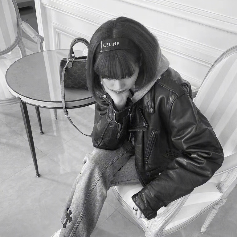 No BOX - Băng Đô Đồng Thau Màu Tối In Hình Rùa Acetate Và Vàng