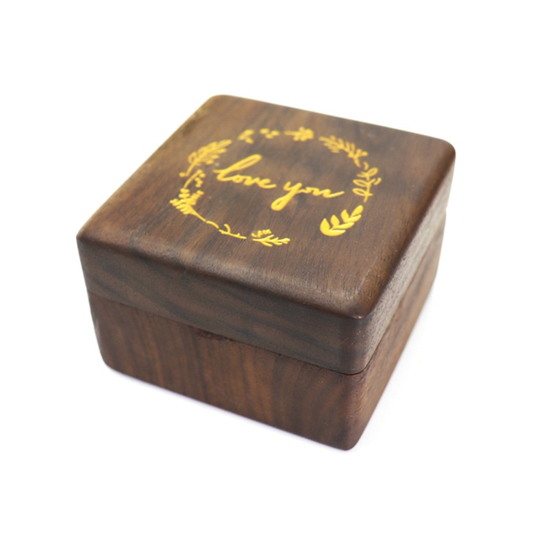 Hộp Đựng Nhẫn Đính Hôn Hình Vuông Sang Trọng