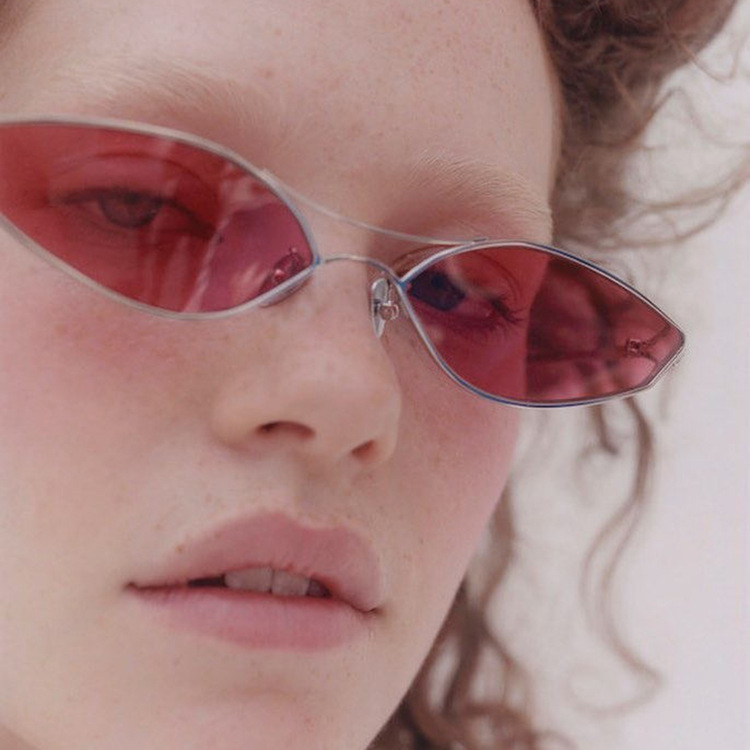 Hàng Có Sẵn! Kính Mát Hình Oval Độc Đáo Cho Nữ