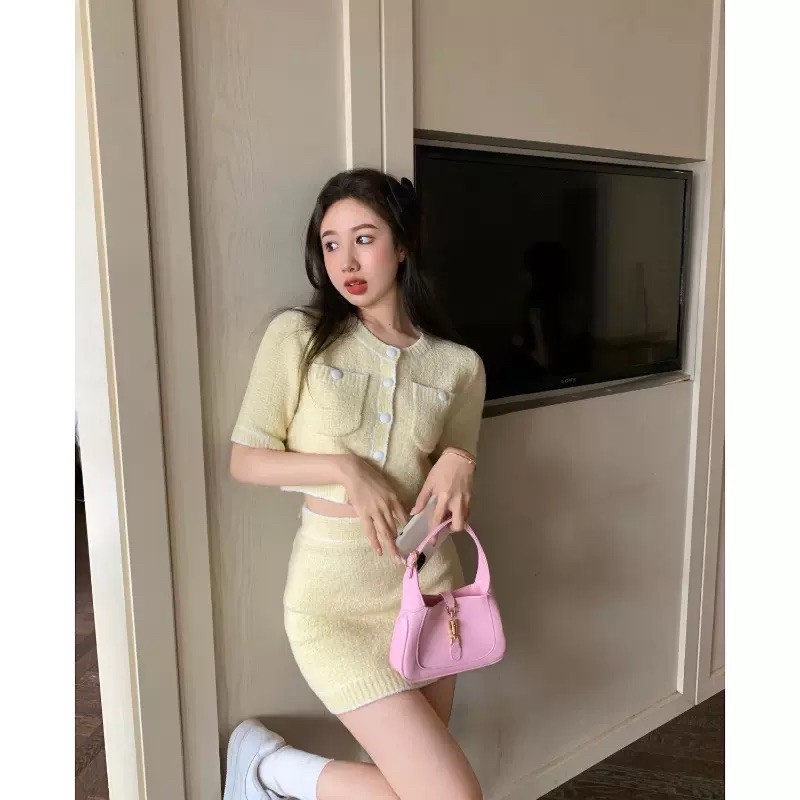 Sẵn set 2 món áo chân váy dệt tay ngắn xinh ( có ảnh thật)