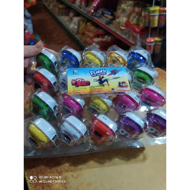 1 vỉ 20 ô tô đẹp có bánh chấm socola bên trong cho bé