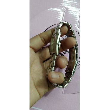 Đồng hồ nữ suisse japan hàng si