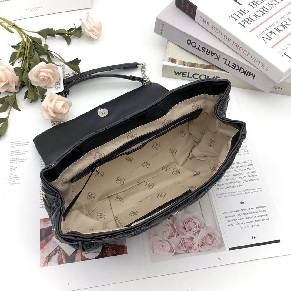 TÚI GUESS SHANINA CHẦN ĐINH