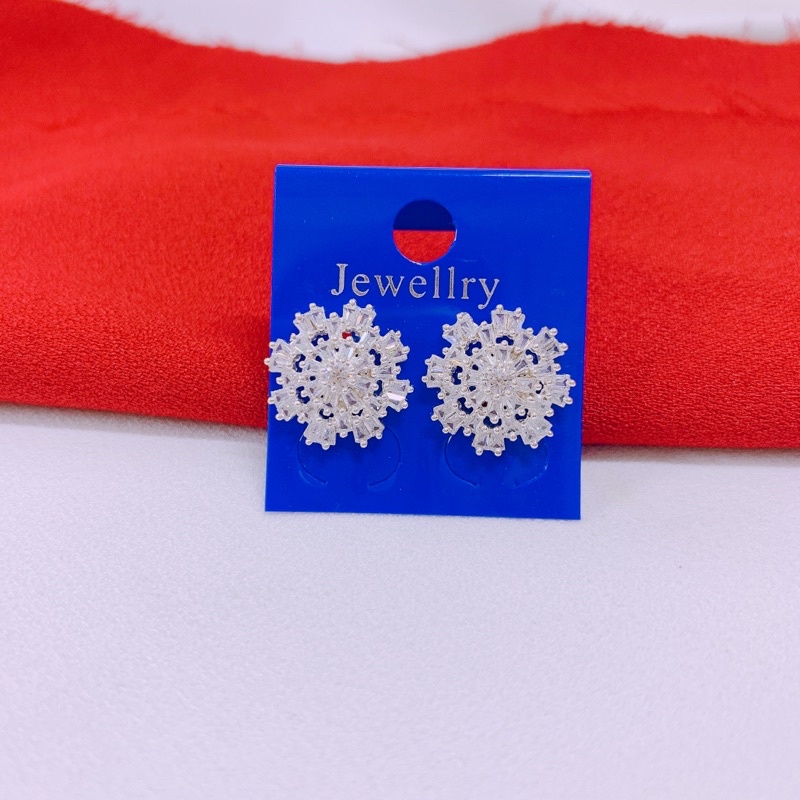 BÔNG TAI HOA GẮN ĐÁ SANG CHẢNH LINH MIU SILVER