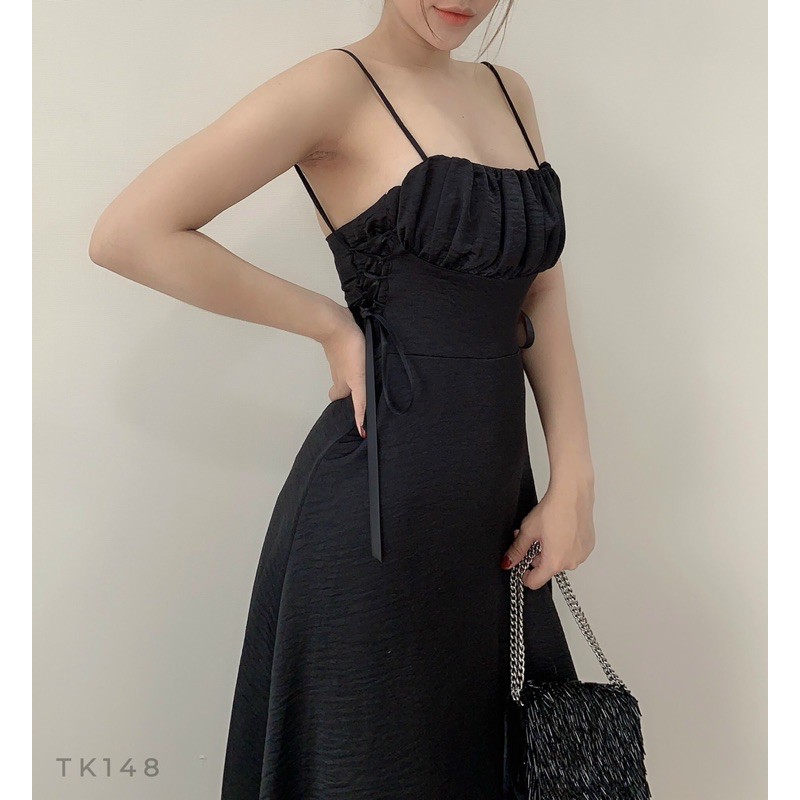 [Mã WASTMAY giảm 15% tối đa 30K đơn 150K] Đầm dự tiệc 2 dây xoè đan hông | BigBuy360 - bigbuy360.vn