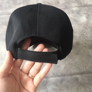Nón kết trơn màu đen giá rẻ