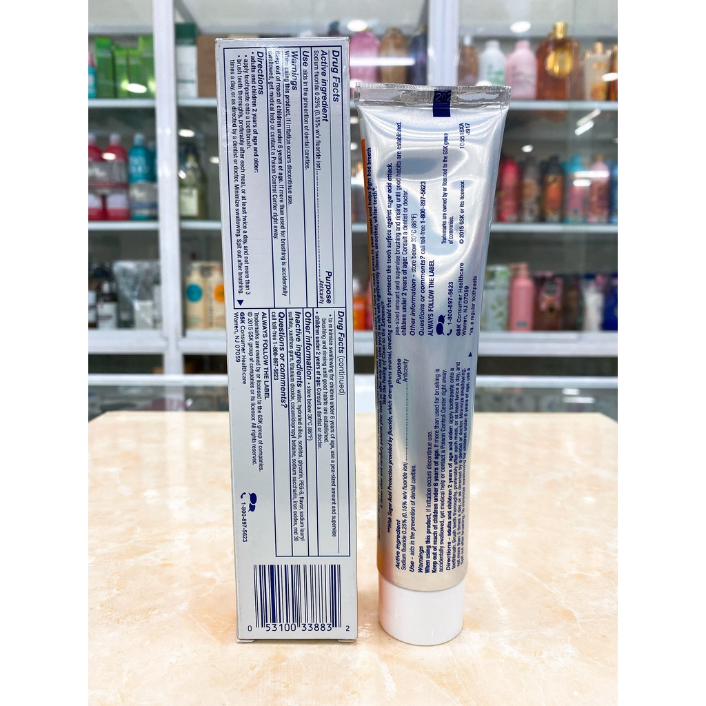 Kem Đánh Răng Sạch Bóng Trắng Sáng Aquafresh Extreme Clean Whitening Action 158g USA