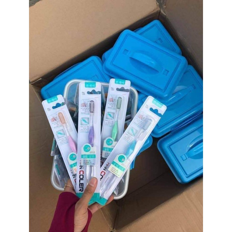 Hộp 45 chiếc bàn chải đánh răng công nghệ hàn quốc