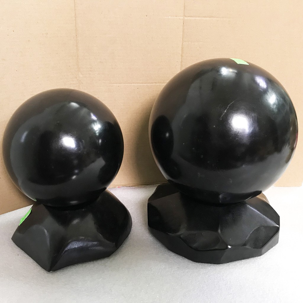 Quả cầu bi đường kính 13 cm đá tự nhiên đen bóng (đá thật) của Việt Nam cho người mạng Mộc và Thủy (nhiều size) | BigBuy360 - bigbuy360.vn