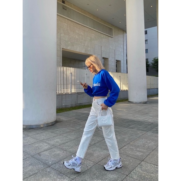 Áo croptop hoodie có mũ chất thun cotton eo bo thun in chữ nổi LA MIEU - JM26