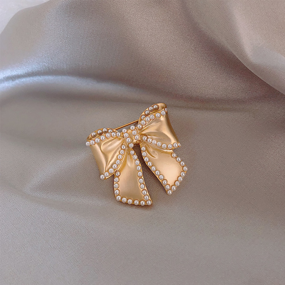 Cài áo hình nơ gắn ngọc trai thời trang