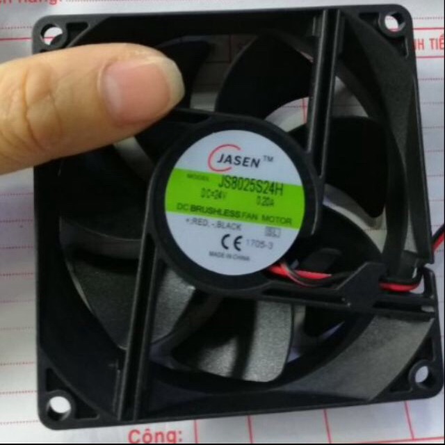 Quạt 8x8 24V