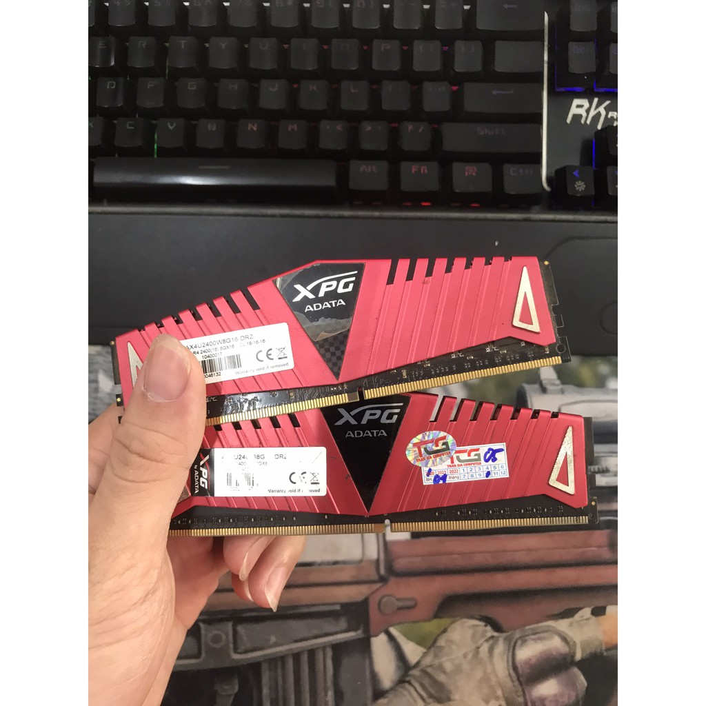 RAM Adata DDR4 4GB/2400 tản đỏ