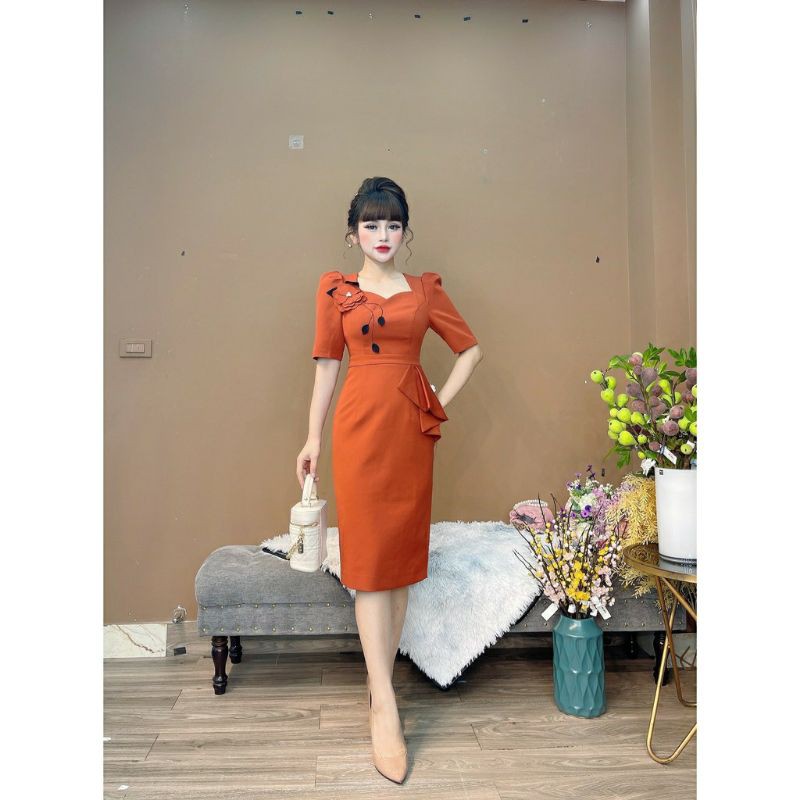 Đầm công sở cổ vuông tay phồng xếp ly SM | BigBuy360 - bigbuy360.vn