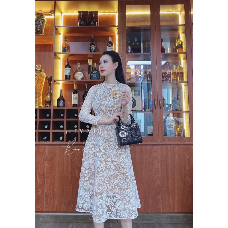 VNU87 - VÁY NỮ REN MÀU BE HOA LÁ 2 LỚP