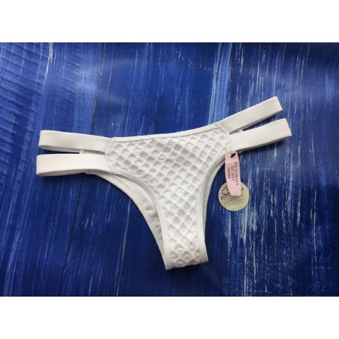 Quần bơi cheeky của VS | BigBuy360 - bigbuy360.vn