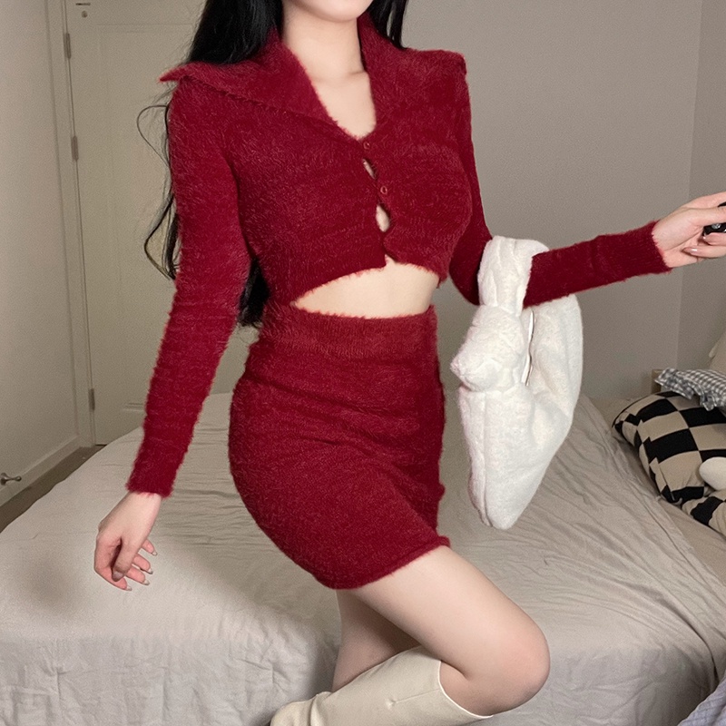 SET TRANG PHỤC LÔNG ĐỎ SEXY (B1014)