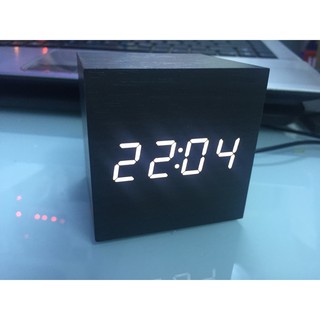Đồng hồ để bàn led báo thức CUBE