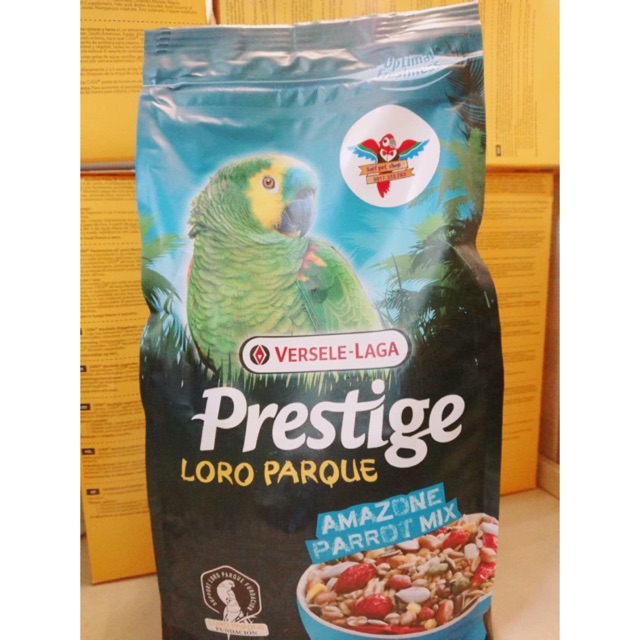 Hạt Prestige dành cho vẹt Amazon