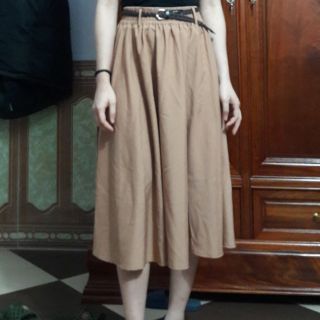 Chân váy vintage đi kèm thắt lưng 100k