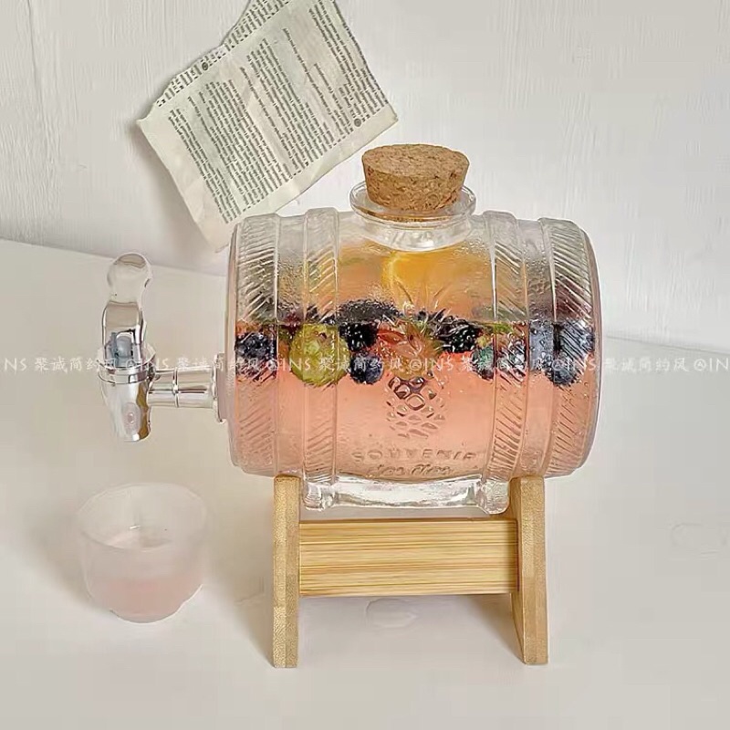 Bình Đựng Nước Trái Cây Thuỷ Tinh Dung Tích Lớn Kèm Vòi Và Giá Để