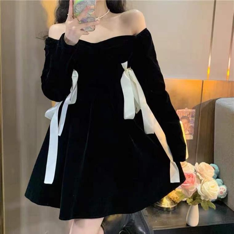 Đầm dạ hội vải nhung gợi cảm phong cách Hàn Quốc mới cho nữ