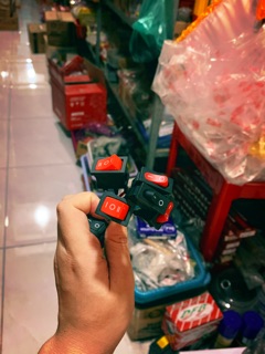 Nút công tắc chế cho mọi loại xe