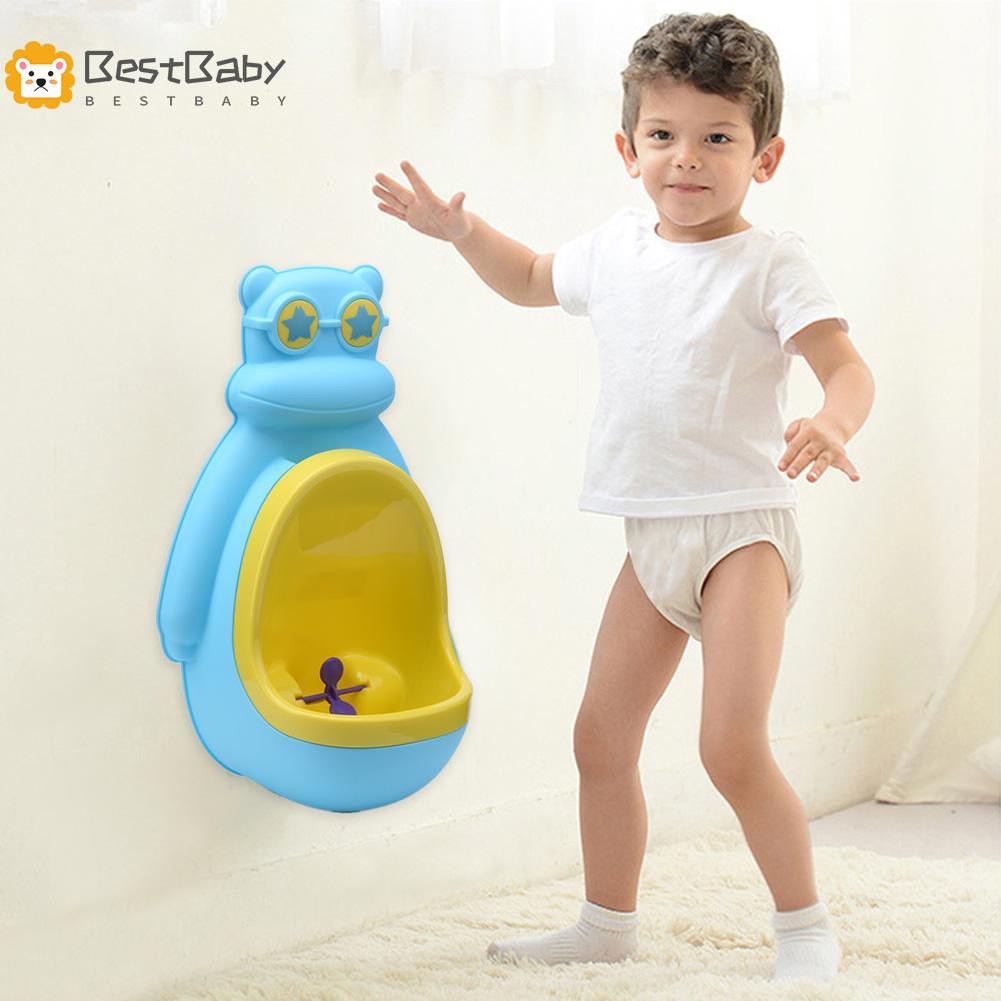 Bồn Cầu Đứng An Toàn Cho Bé Trai | BigBuy360 - bigbuy360.vn