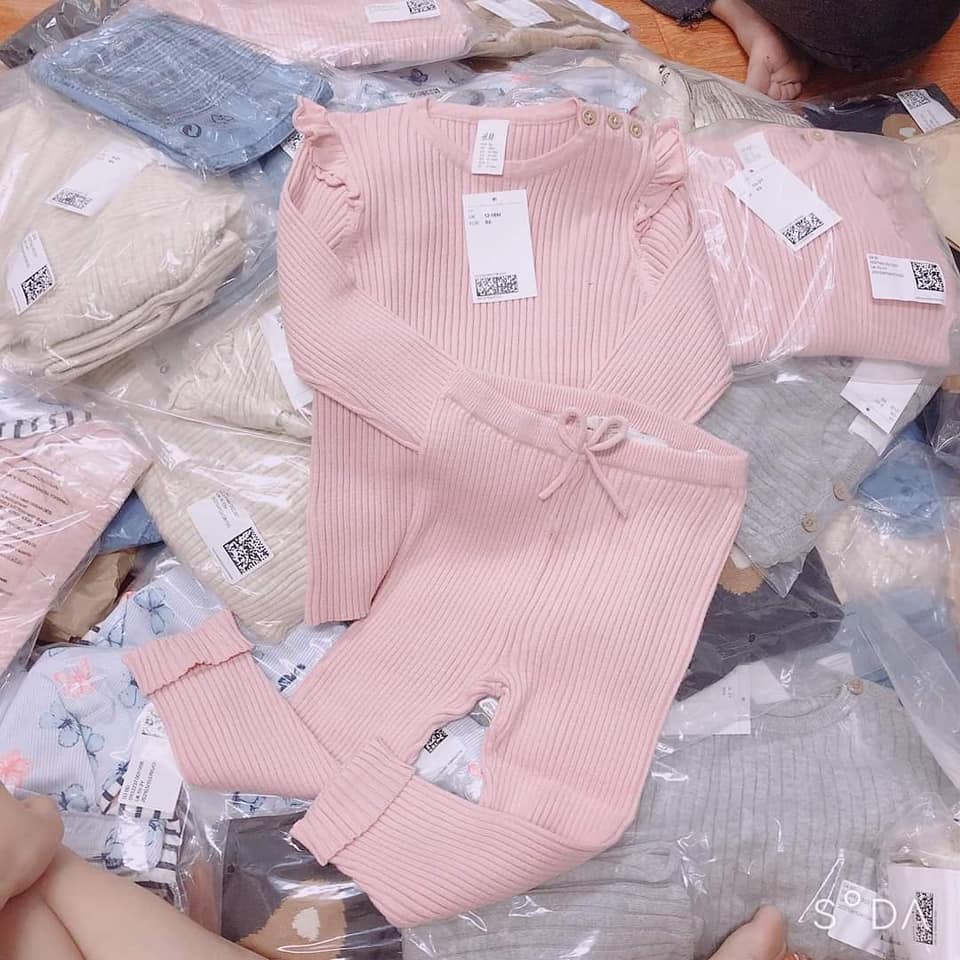 Bộ len hm cho bé chuẩn auth cho bé gái