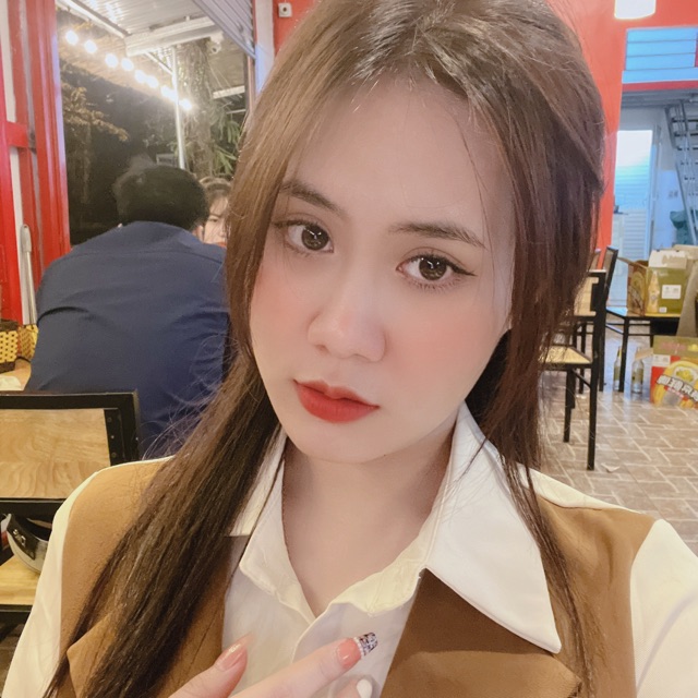 HaiYen2hand