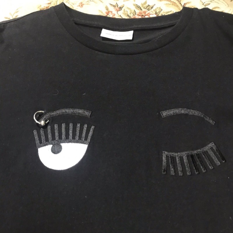 Áo thun ngắn tay hiệu CHIARA FERRAGNI màu đen size L
