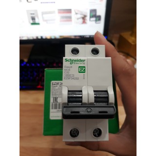 Cầu Dao MCB Schneider EZ  4.5kA 2P 230V[ HÀNG CHÍNH HÃNG ] Gía cạnh tranh - Uy tín - Bảo hành 1 năm#MCBSchneider4.5kA2P