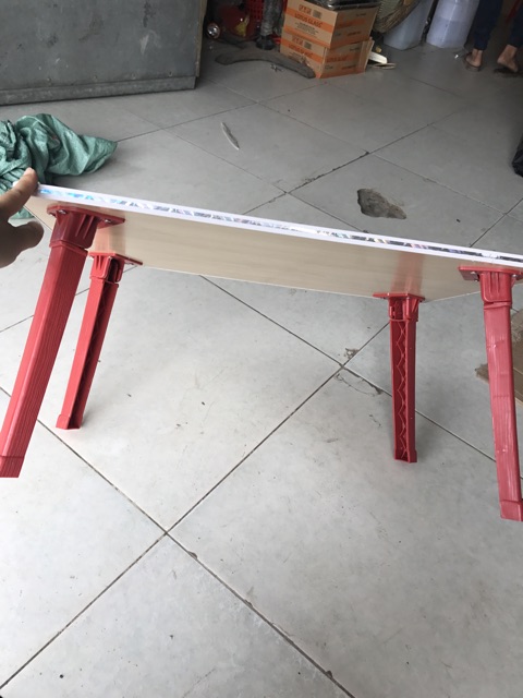 Bàn học sinh chân vuông gấp chắc chắn | BigBuy360 - bigbuy360.vn