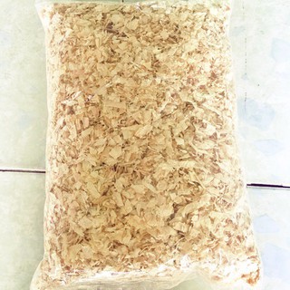 mùn cưa  lót chuồng hamster