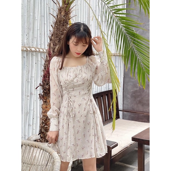 Đầm suông hoa nhí cổ vuông dài tay thắt dây ngực | BigBuy360 - bigbuy360.vn