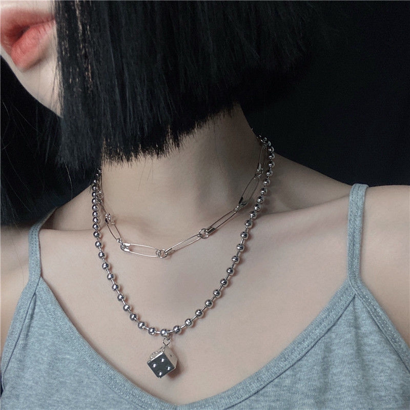 Dây Chuyền Kim Loại Mặt Vuông Phong Cách Punk