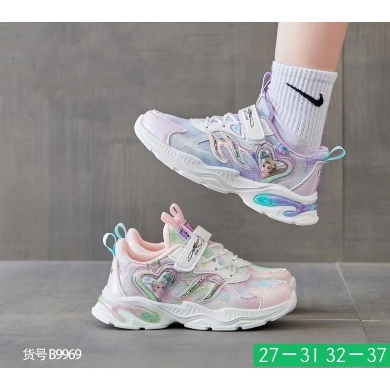 Giày thể thao Elsa tim siêu nhẹ chống trơn trượt cho bé 3-12 tuổi