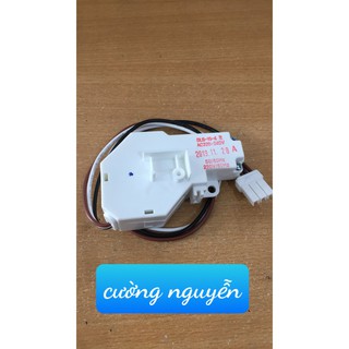 Công tắc cửa máy giặt TOSHIBA D980