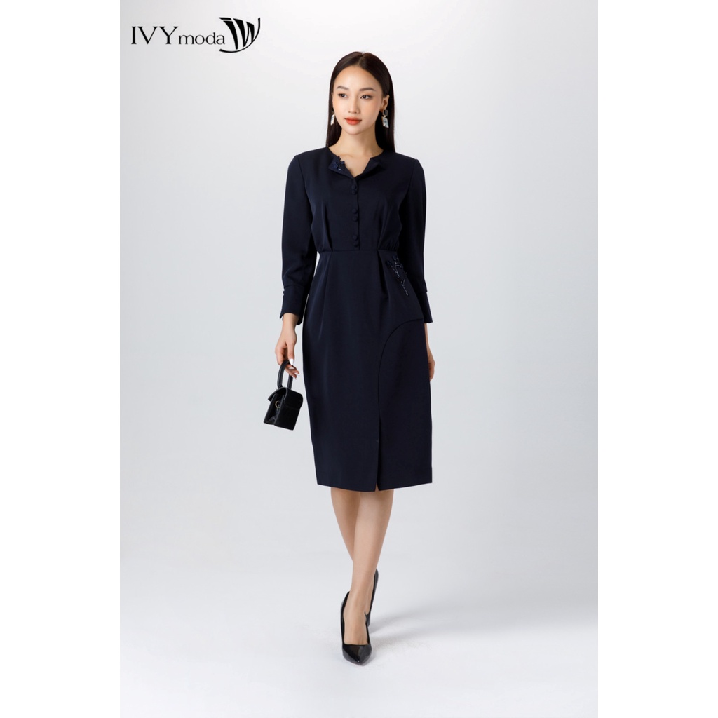Đầm ôm phối nút IVY moda MS 48M6960