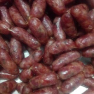 Lạp xưởng nhà làm